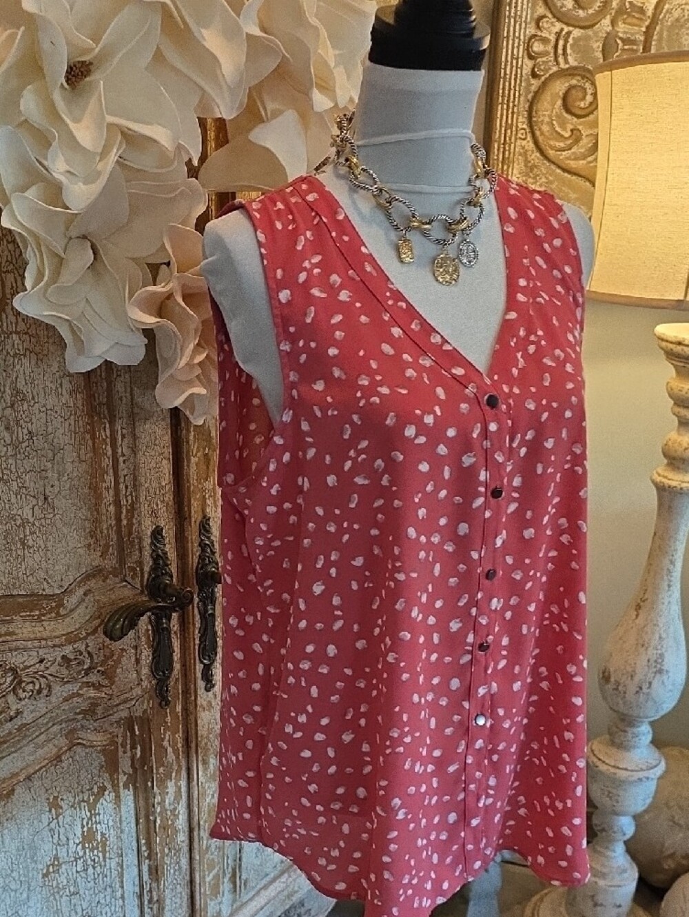 Maurices Coral Sleeveless V-Neck Button Front Tank with White Spot Print - Picture 3 of 6